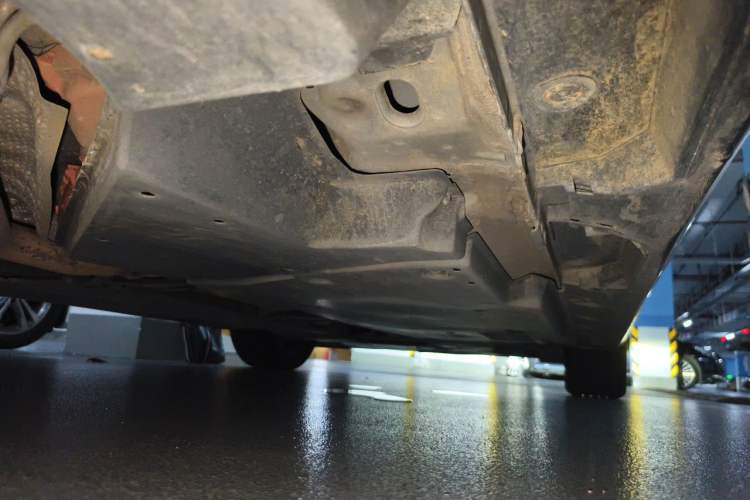 Used Toyota Avalon 2022 Dual-Engine 2.5L Luxury Edition Chassis Rear Right