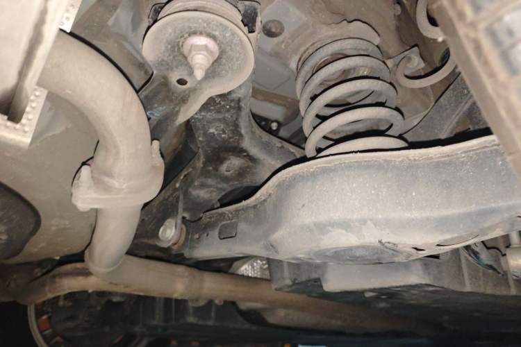 Used Toyota Avalon 2022 2.5L Luxury Edition Chassis Rear Right