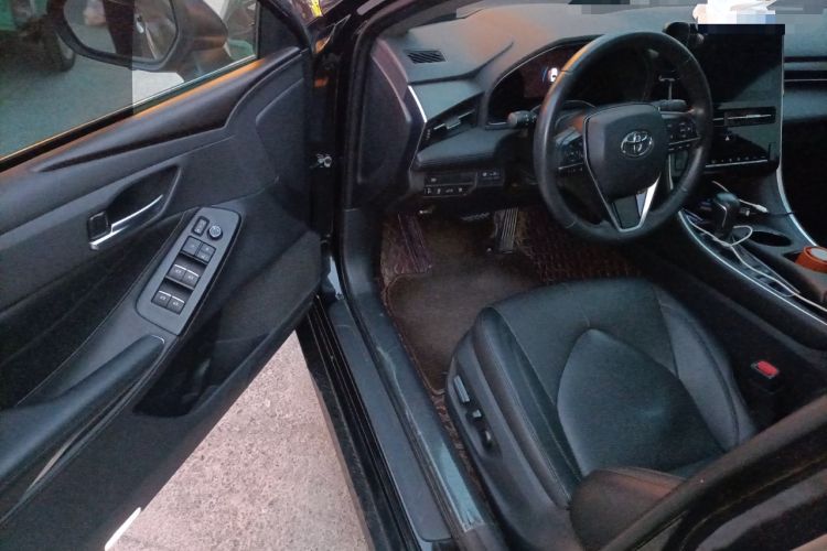 Used Toyota Avalon 2022 2.5L Luxury Edition Driver Seat