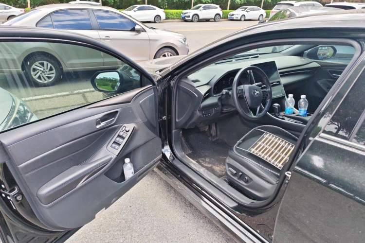Used Toyota Avalon 2022 2.5L Luxury Edition Driver Seat