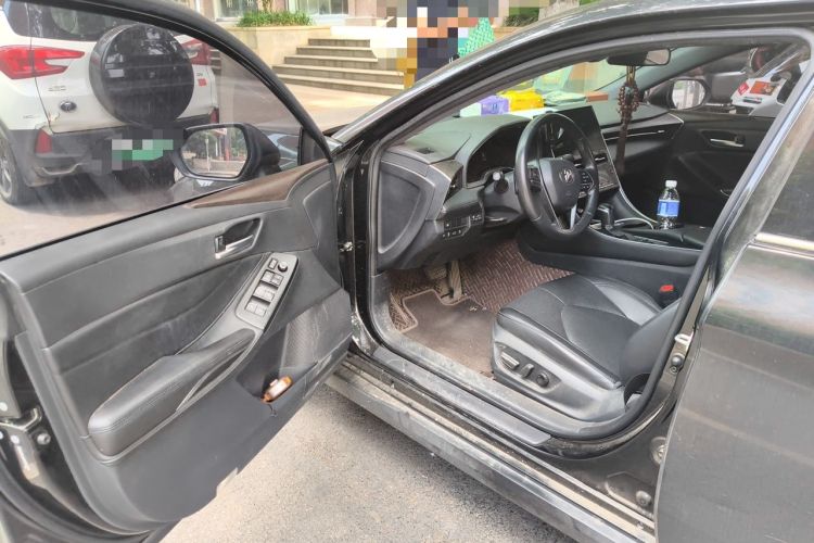 Used Toyota Avalon 2022 2.5L Luxury Edition Driver Seat