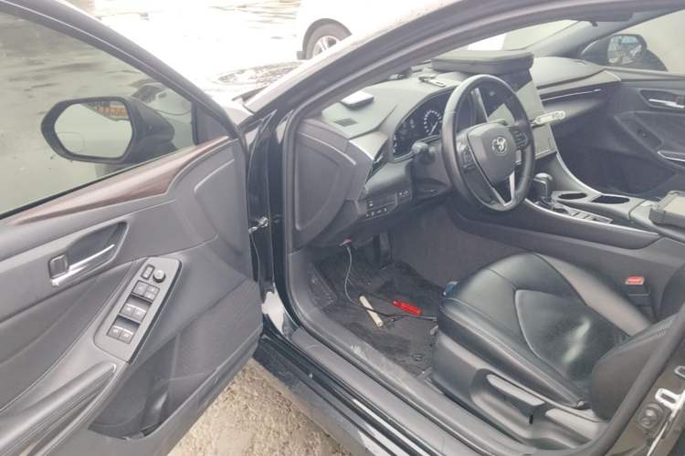 Used Toyota Avalon 2022 2.0L Ambition Edition Driver Seat
