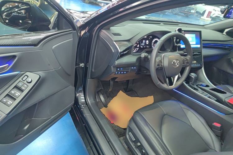 Used Toyota Avalon 2022 2.0L Luxury Edition Driver Seat