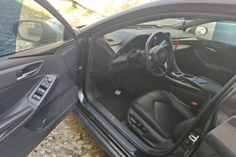 Used Toyota Avalon 2022 2.5L Luxury Edition Driver Seat