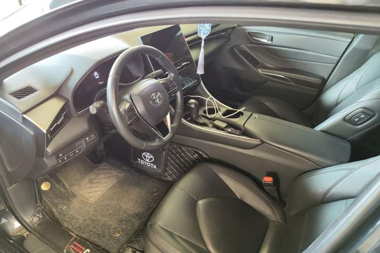 Used Toyota Avalon 2022 2.0L Luxury Edition Driver Seat