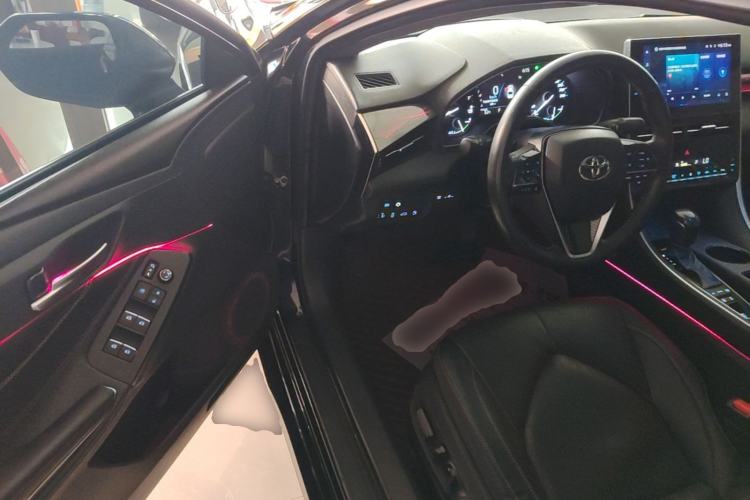 Used Toyota Avalon 2022 2.5L Luxury Edition Driver Seat