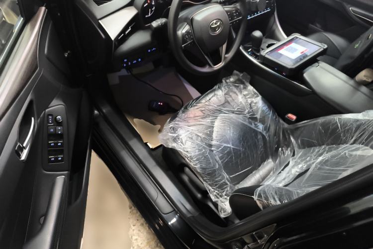 Used Toyota Avalon 2022 2.0L Ambition Edition Driver Seat