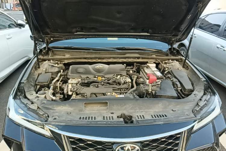 Used Toyota Avalon 2022 2.5L Luxury Edition Engine Bay