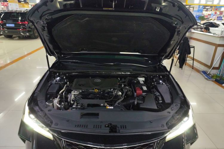 Used Toyota Avalon 2022 2.5L Luxury Edition Engine Bay
