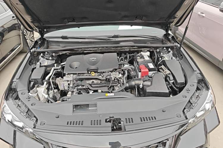 Used Toyota Avalon 2022 2.0L Luxury Edition Engine Bay
