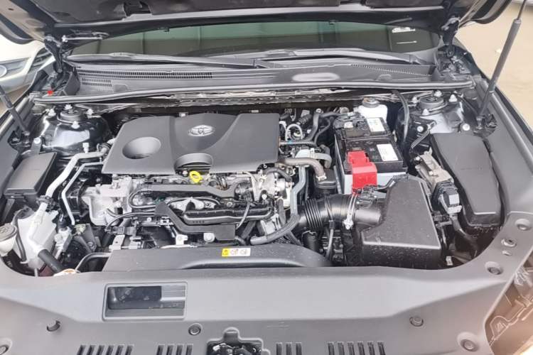 Used Toyota Avalon 2022 2.0L Ambition Edition Engine Bay