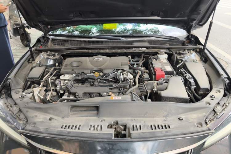 Used Toyota Avalon 2022 2.5L Luxury Edition Engine Bay