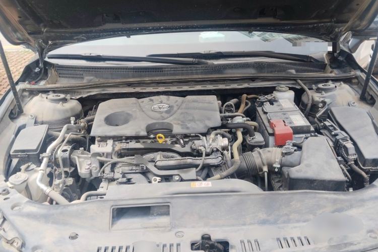 Used Toyota Avalon 2022 2.0L XLE Premium Edition Engine Bay