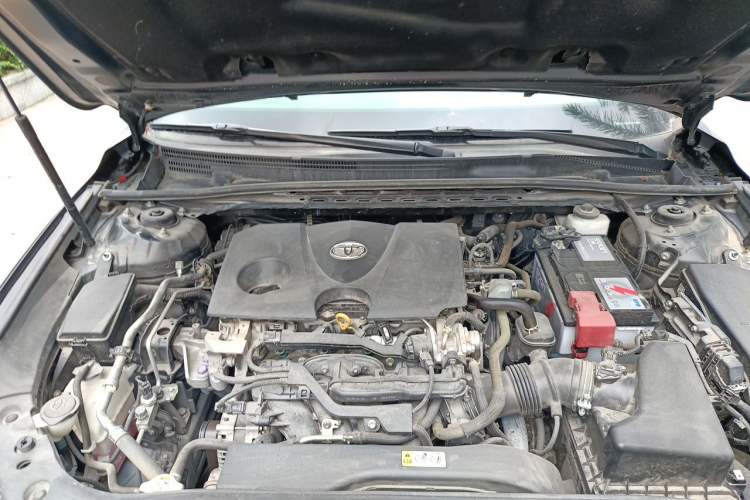 Used Toyota Avalon 2022 2.0L XLE Premium Edition Engine Bay