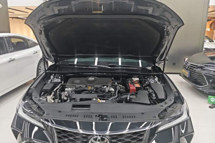 Used Toyota Avalon 2022 2.5L Luxury Edition Engine Bay