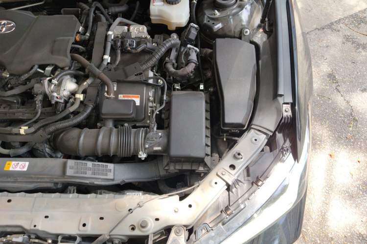 Used Toyota Avalon 2022 Dual-Engine 2.5L Luxury Edition Engine Bay Left