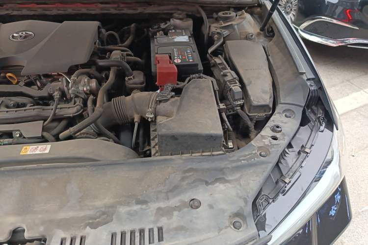 Used Toyota Avalon 2022 2.0L XLE Premium Edition Engine Bay Left