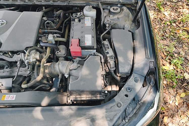 Used Toyota Avalon 2022 2.0L Luxury Edition Engine Bay Left