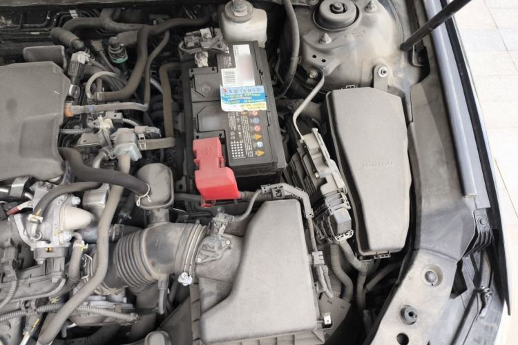 Used Toyota Avalon 2022 2.5L Luxury Edition Engine Bay Left