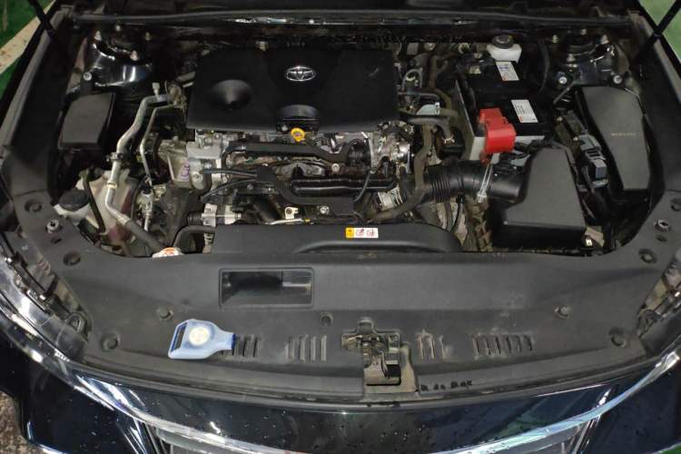 Used Toyota Avalon 2022 2.0L Ambition Edition Engine Bay