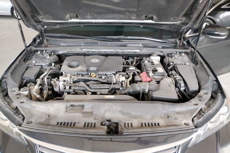 Used Toyota Avalon 2022 2.0L XLE Premium Edition Engine Bay