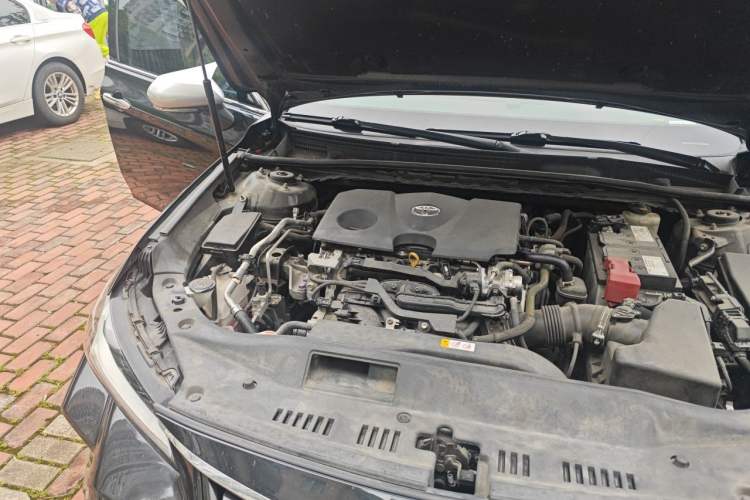 Used Toyota Avalon 2022 2.0L XLE Premium Edition Engine Bay Right