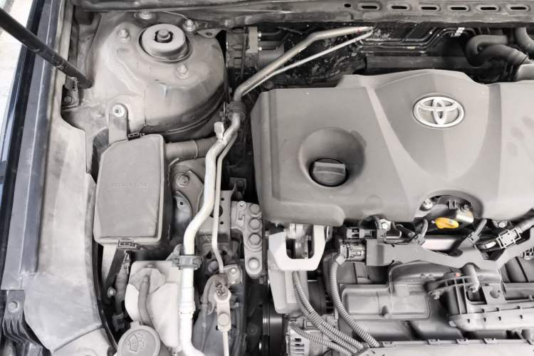 Used Toyota Avalon 2022 2.5L Luxury Edition Engine Bay Right