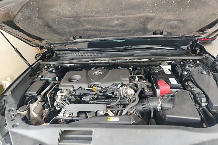 Used Toyota Avalon 2022 2.5L Luxury Edition Engine Bay