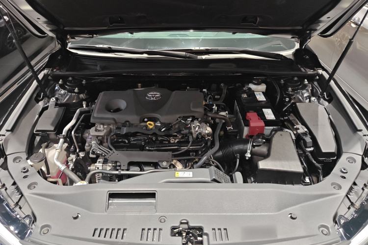 Used Toyota Avalon 2022 2.5L Luxury Edition Engine Bay