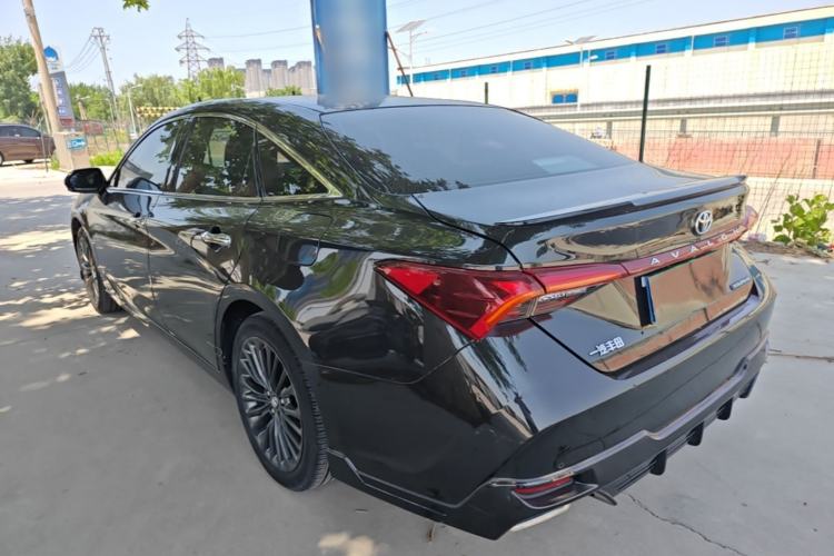 Used Toyota Avalon 2022 2.5L Touring Premium Edition Exterior 2