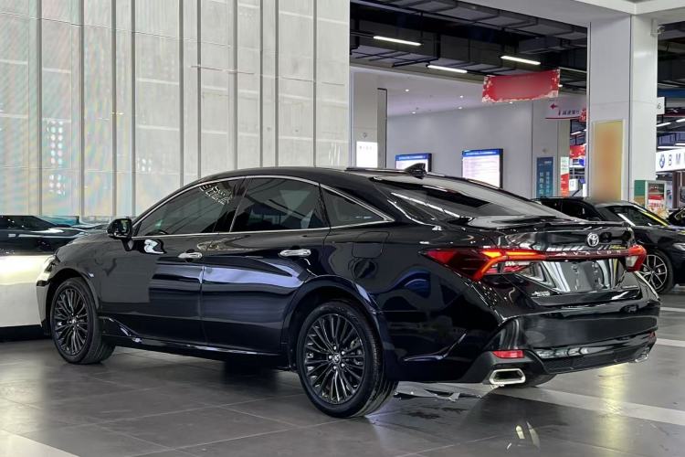 Used Toyota Avalon 2022 2.5L Touring Premium Edition Exterior 2
