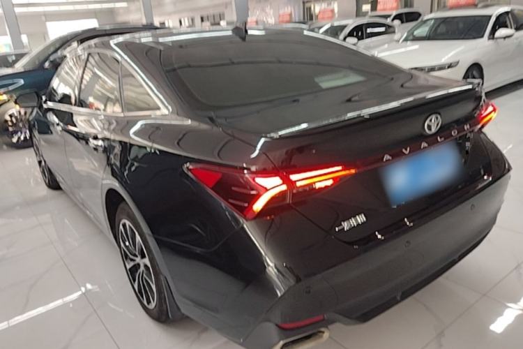 Used Toyota Avalon 2022 2.5L Ambition Edition Exterior 2