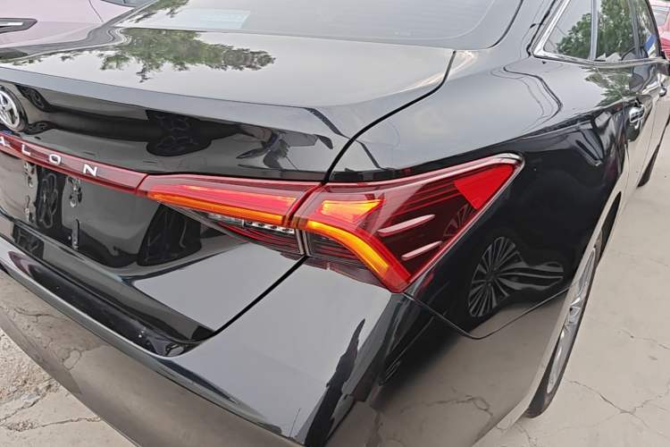 Used Toyota Avalon 2022 2.0L Luxury Edition Exterior 3