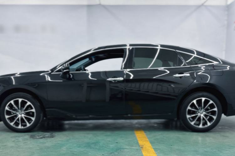 Used Toyota Avalon 2022 2.0L Luxury Edition Exterior 3