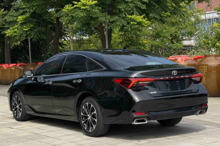 Used Toyota Avalon 2022 2.0L Luxury Edition Exterior 3