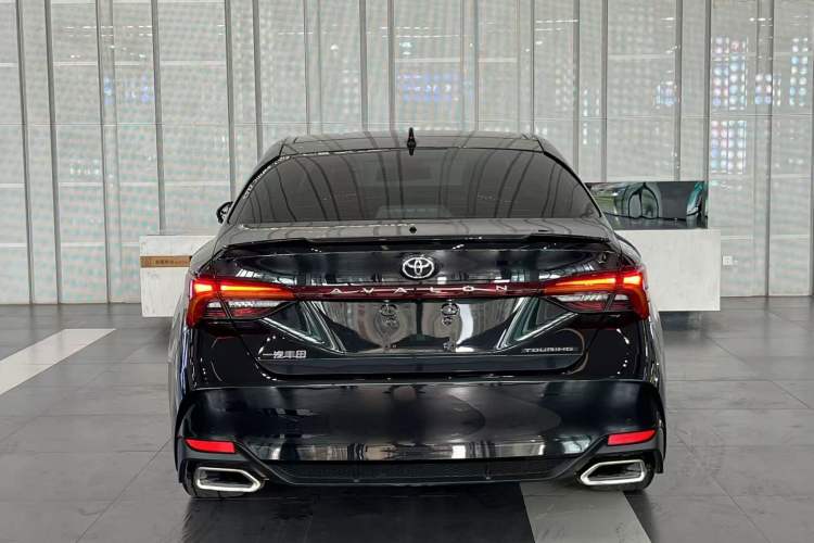 Used Toyota Avalon 2022 2.5L Touring Premium Edition Exterior 3