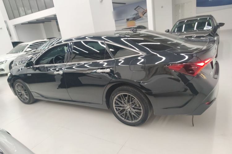 Used Toyota Avalon 2022 Dual-Engine 2.5L Luxury Edition Exterior 3