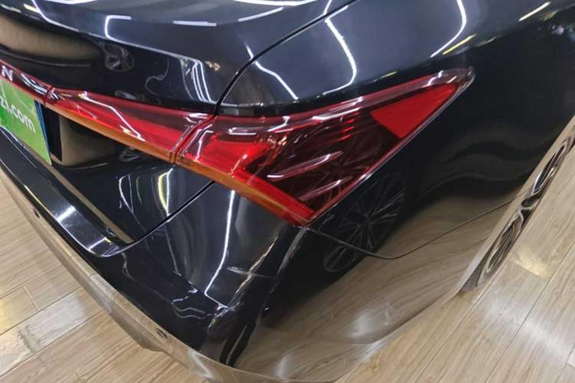 Used Toyota Avalon 2022 2.0L Luxury Edition Exterior 3