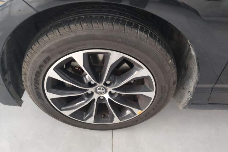 Used Toyota Avalon 2022 2.0L Luxury Edition Exterior 4