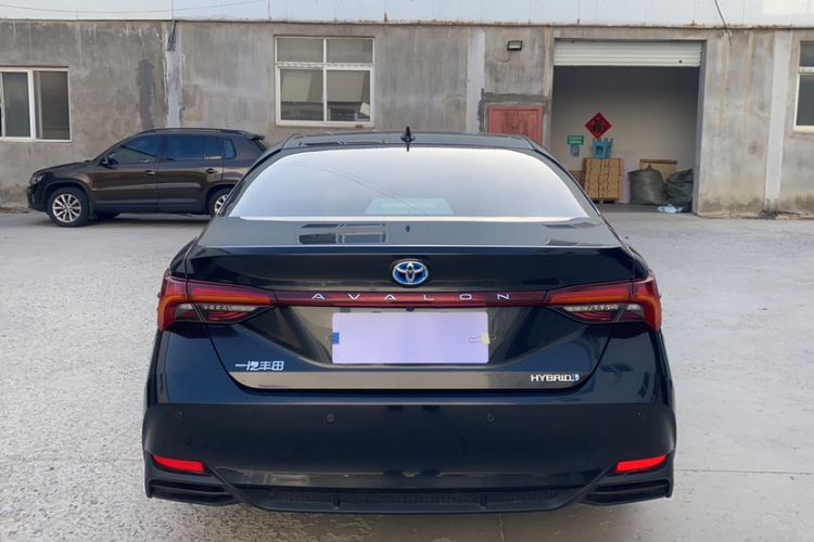 Used Toyota Avalon 2022 Dual-Engine 2.5L Luxury Edition Exterior 4