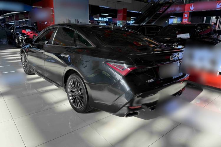 Used Toyota Avalon 2022 2.0L XLE Premium Edition Exterior 4