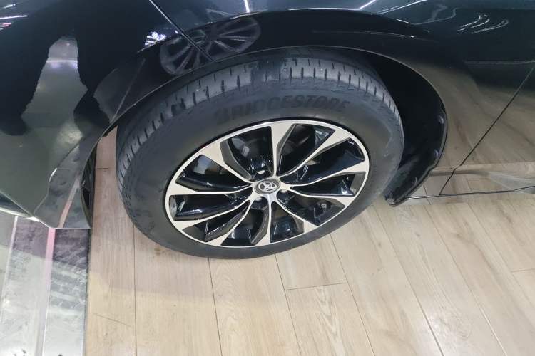 Used Toyota Avalon 2022 2.0L Ambition Edition Exterior 4