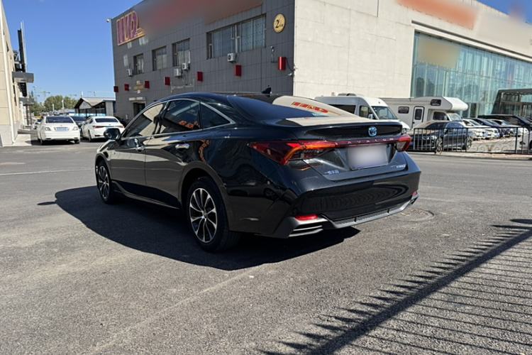 Used Toyota Avalon 2022 Dual-Engine 2.5L Luxury Edition Exterior 4