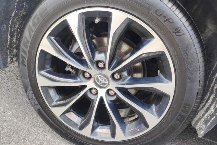 Used Toyota Avalon 2022 2.0L Luxury Edition Exterior 5