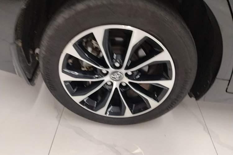 Used Toyota Avalon 2022 2.5L Ambition Edition Exterior 5
