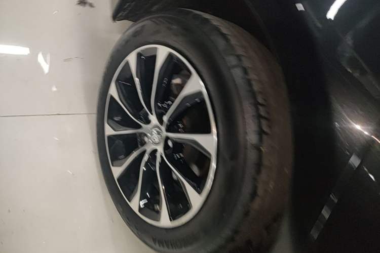 Used Toyota Avalon 2022 2.0L Luxury Edition Exterior 5