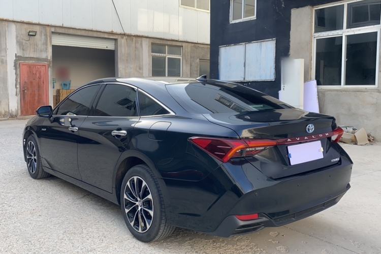 Used Toyota Avalon 2022 Dual-Engine 2.5L Luxury Edition Exterior 7