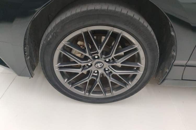 Used Toyota Avalon 2022 Dual-Engine 2.5L Luxury Edition Exterior 7