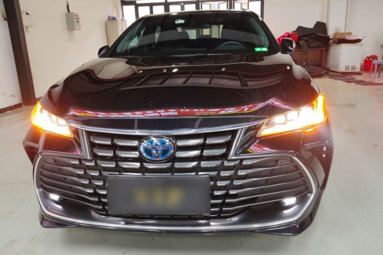 Used Toyota Avalon 2022 Dual-Engine 2.5L Luxury Edition Front