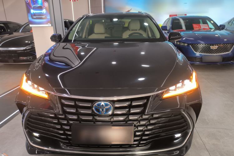 Used Toyota Avalon 2022 Dual-Engine 2.5L Luxury Edition Front